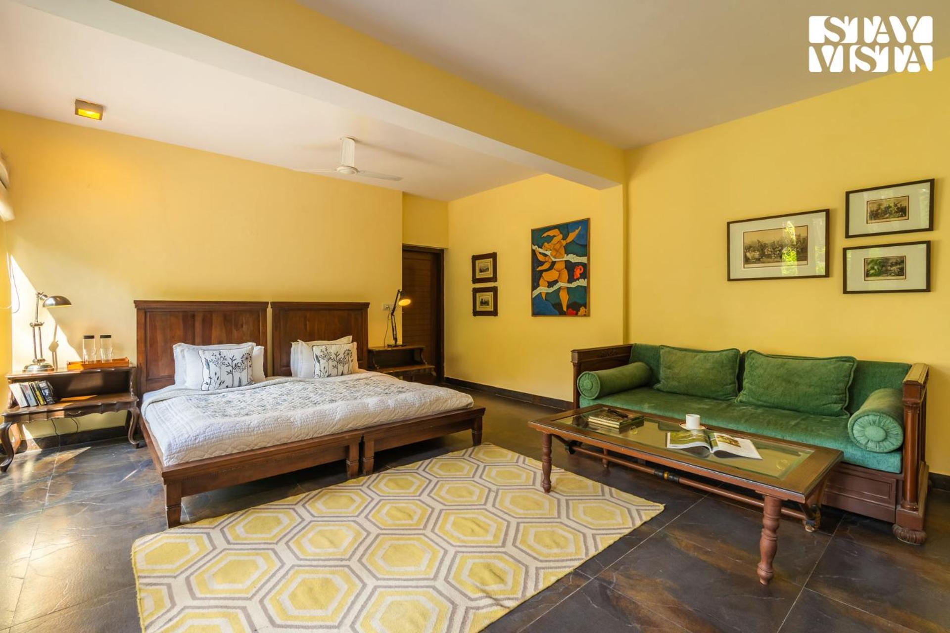 Stayvista At Hillcrest Villa With Valley View, Bonfire And Heater Kasauli Zewnętrze zdjęcie